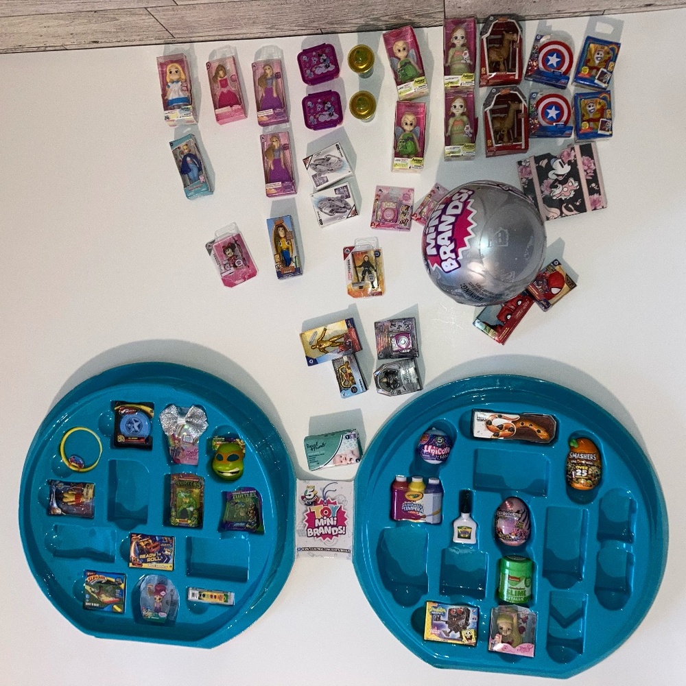 Bundle Lot of 59 Mini Brands Toys Disney Disney 100 rare Gold Platinum